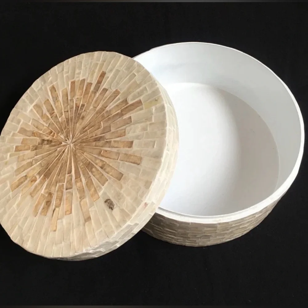 Mother‎ Of the pearl Round Box, Handmade Mother Of Pearl Storage Box, Decor Box